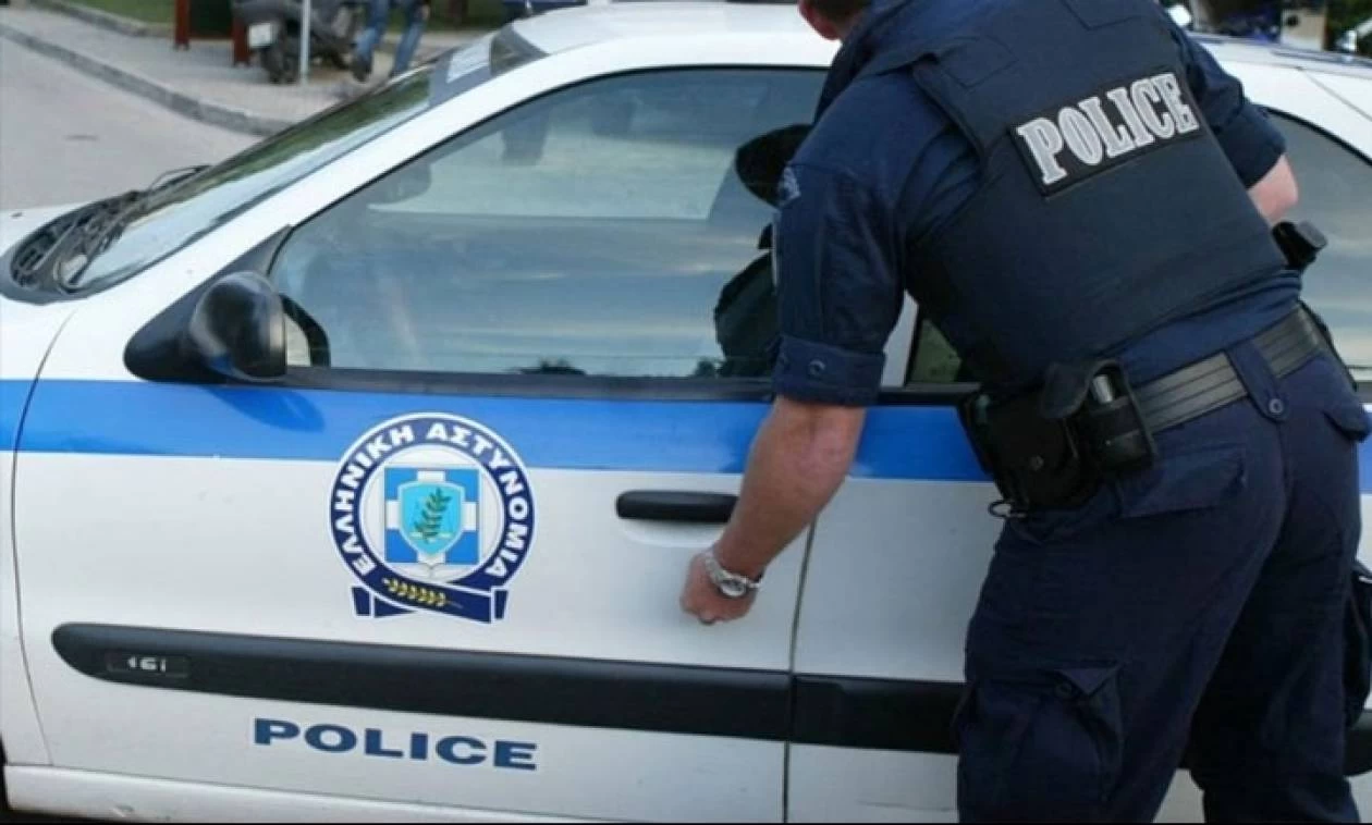 Αθήνα: Σπείρα έκλεβε πεζούς και αυτοκίνητα στο κέντρο της πόλης – Δύο συλλήψεις